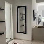 Conforto Na Quadra Da Praia De Copacabana Posto 6